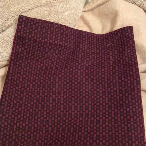 Anne Klein Burgundy and Black Printed Dress Pants - Picture 5 of 5